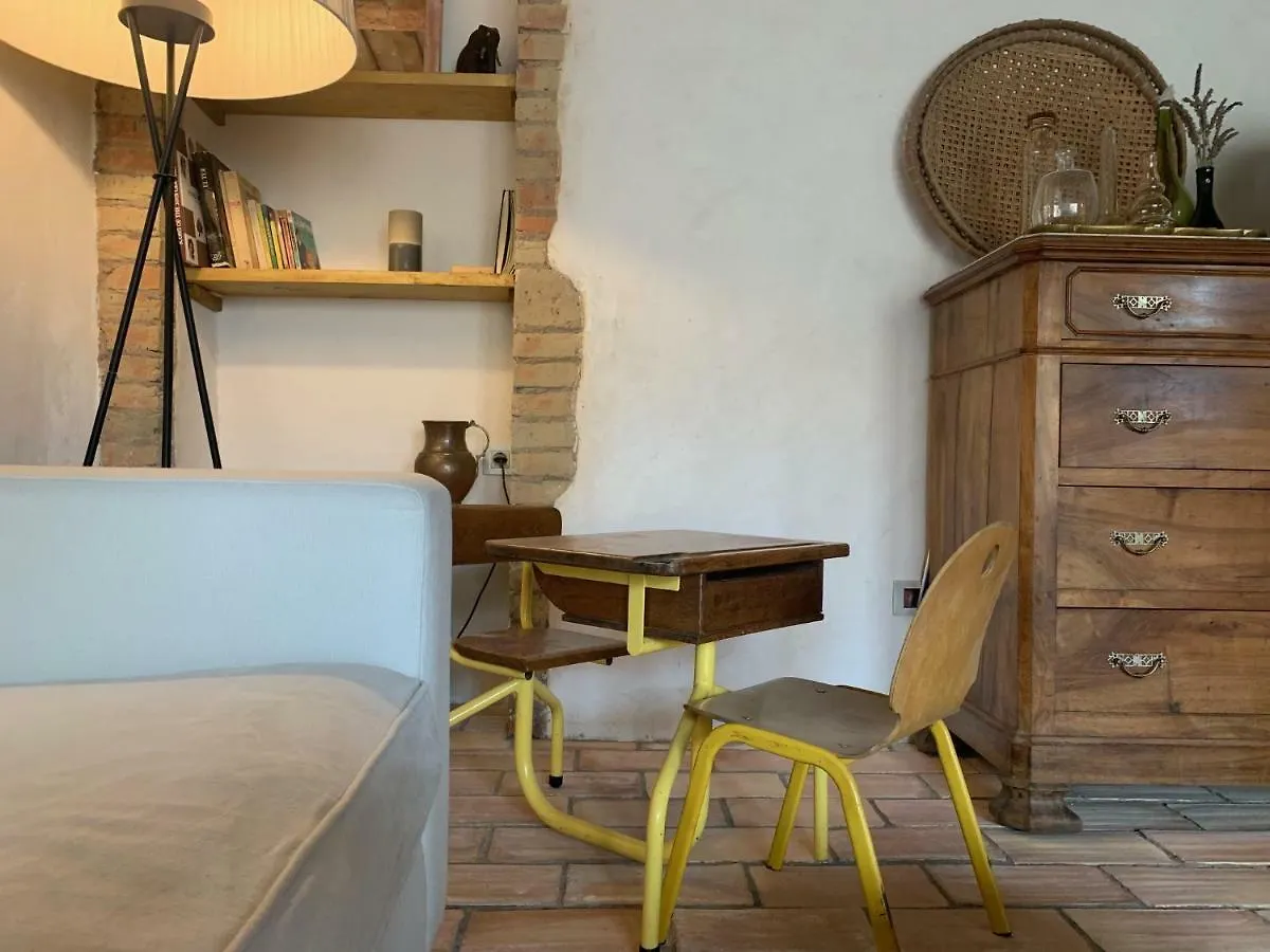 Apartment Les Escoles Hotel Vilaur Spain